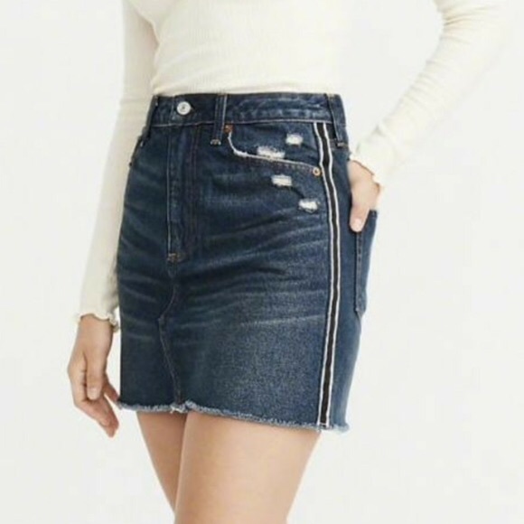 Abercrombie & Fitch Zoe A-Line Denim Skirt - Picture 1 of 3